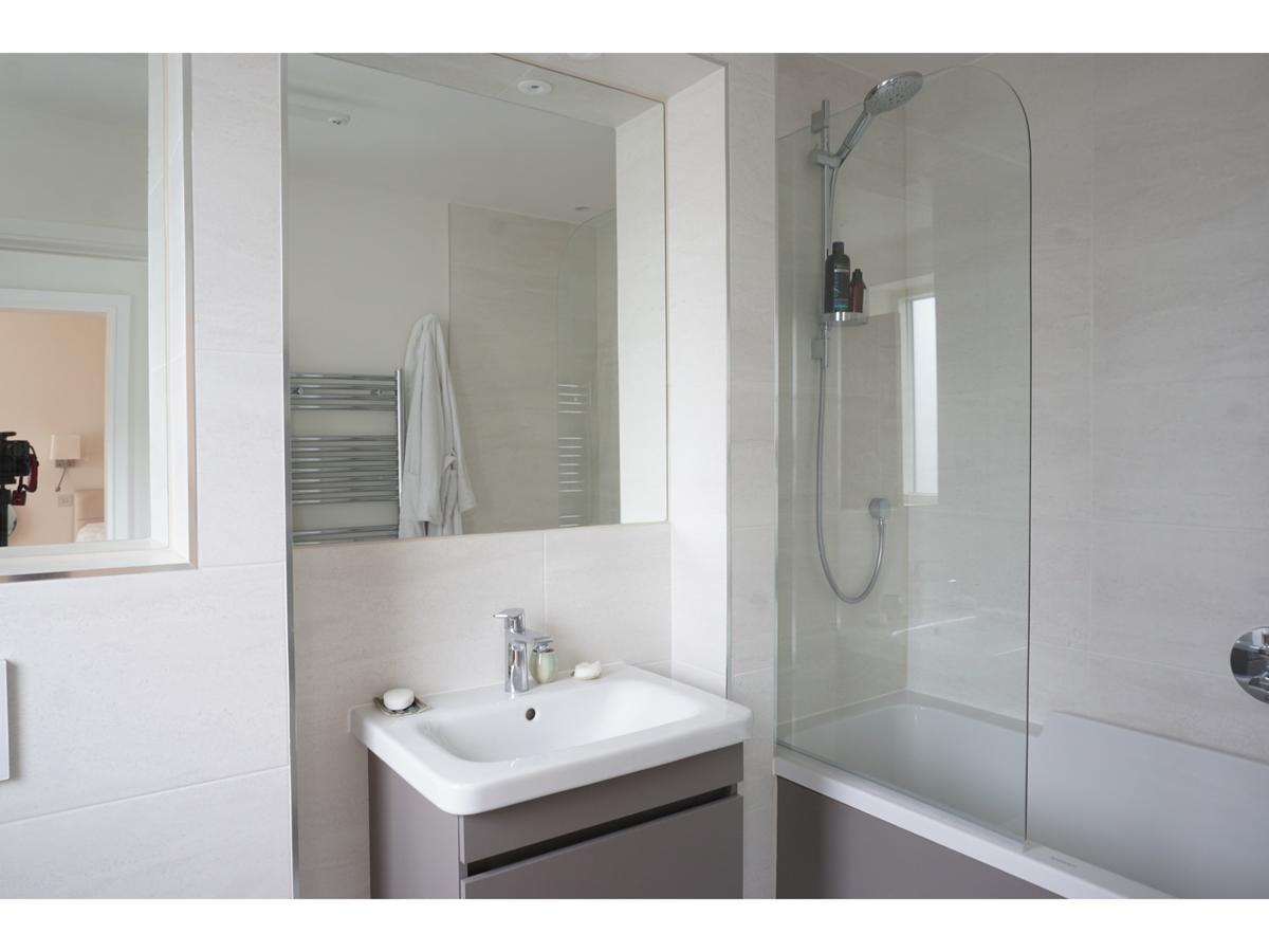Modern, Spacious 2BR Flat in Oxford Exterior foto
