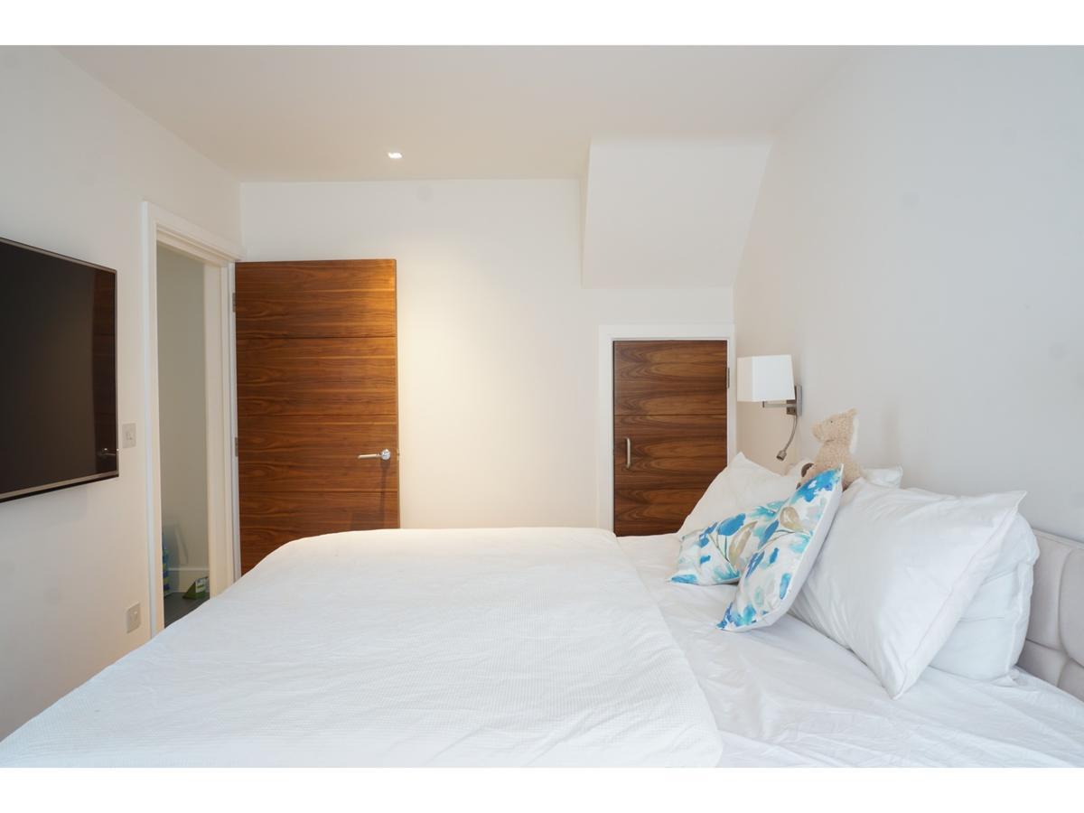 Modern, Spacious 2BR Flat in Oxford Exterior foto